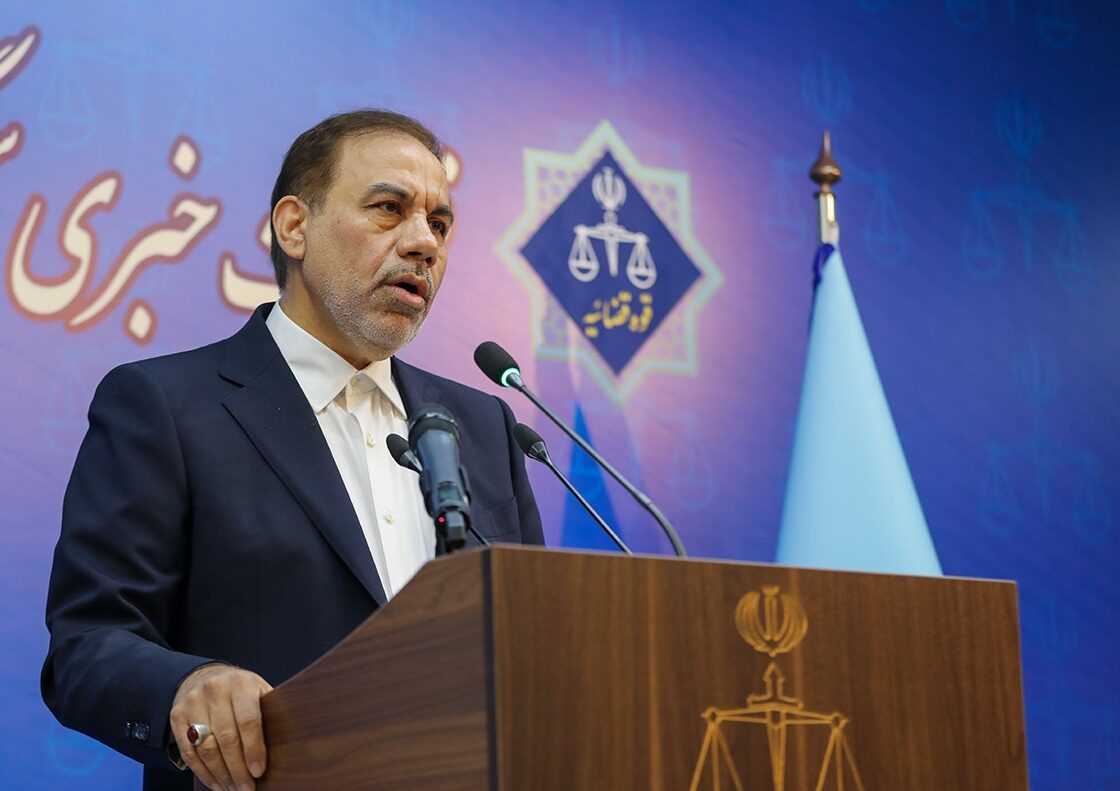 پرونده کلاهبرداری پسر و عروس کاظم صدیقی در دستور قرار گرفت